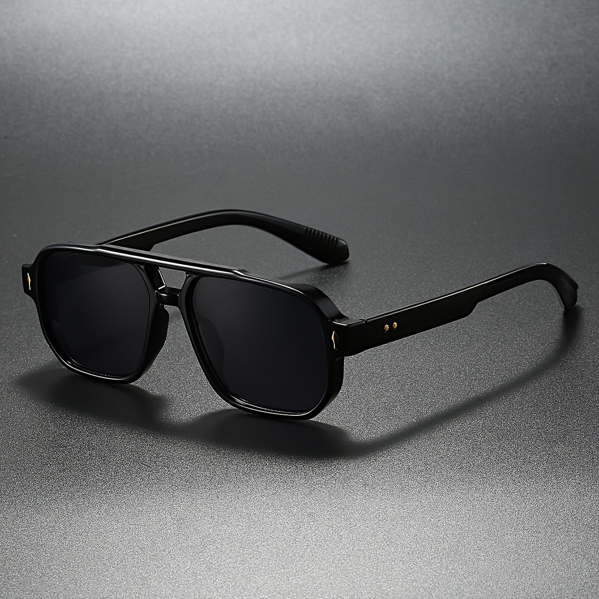 Everett Aviator Sunglasses