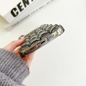 Liora Grid Case