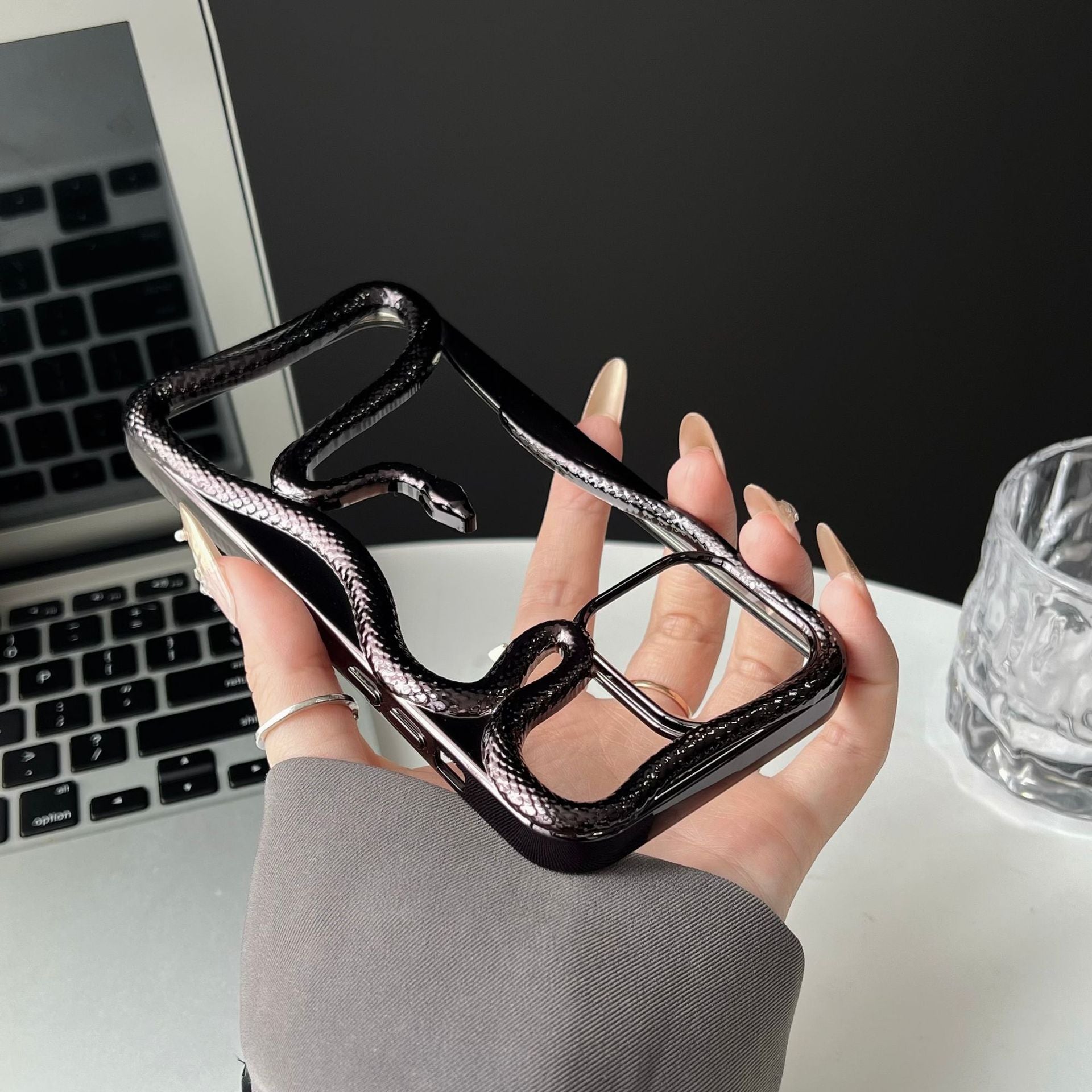Serpentine Touch Case