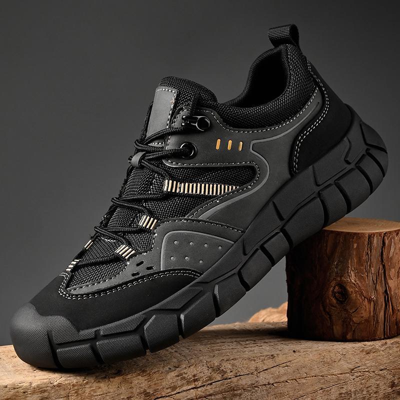 Trail Titan Boots