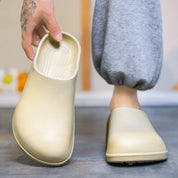 Quiet Step Clogs