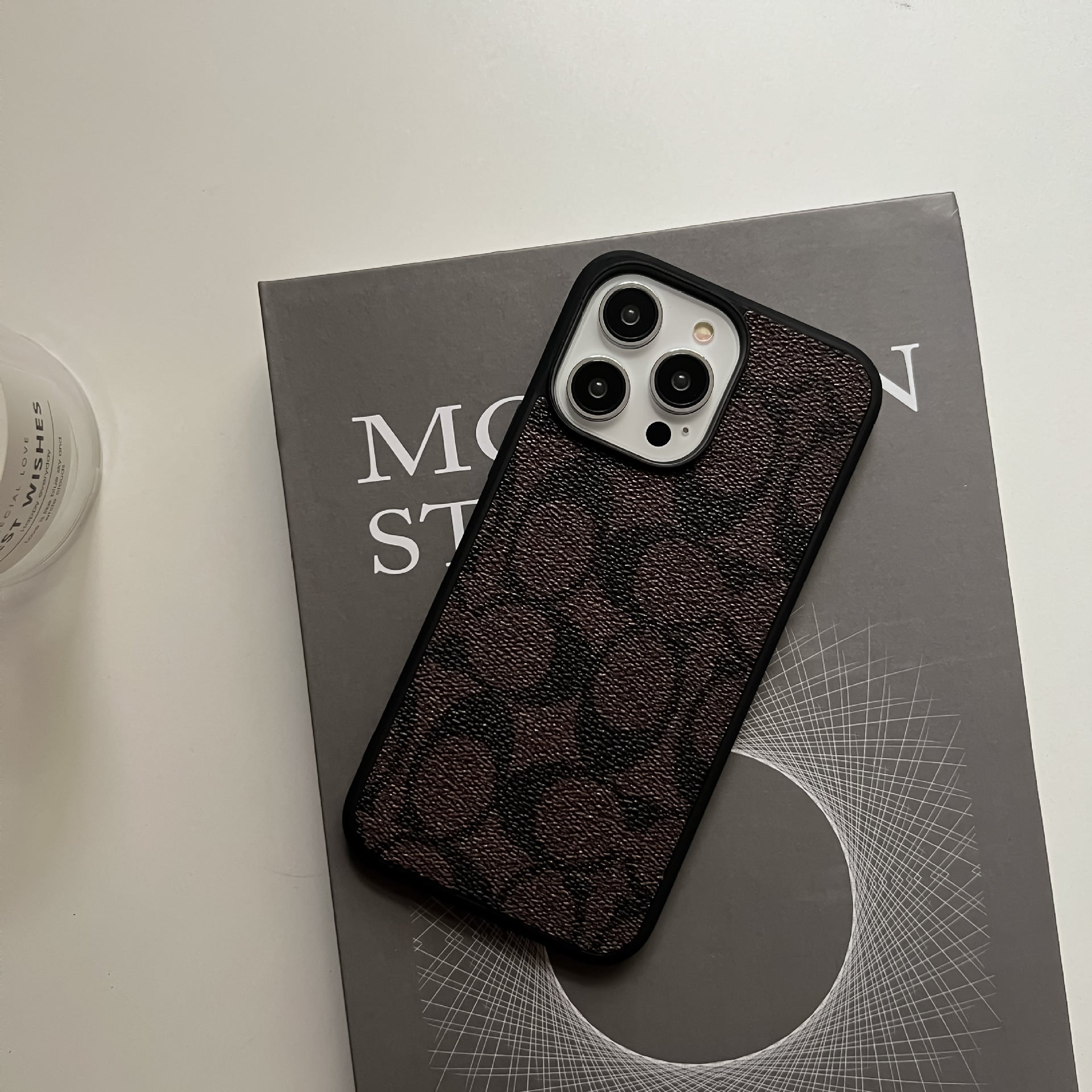 Lattice Canvas Case