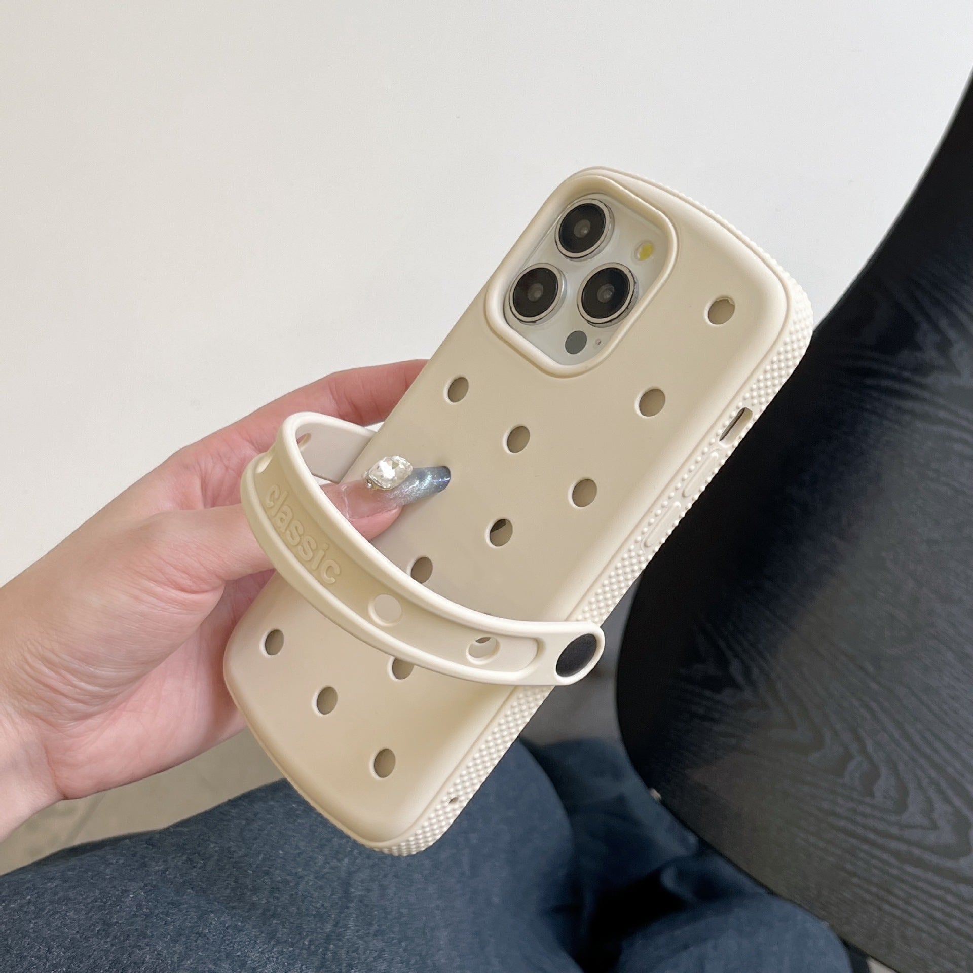 Grip Clog Case