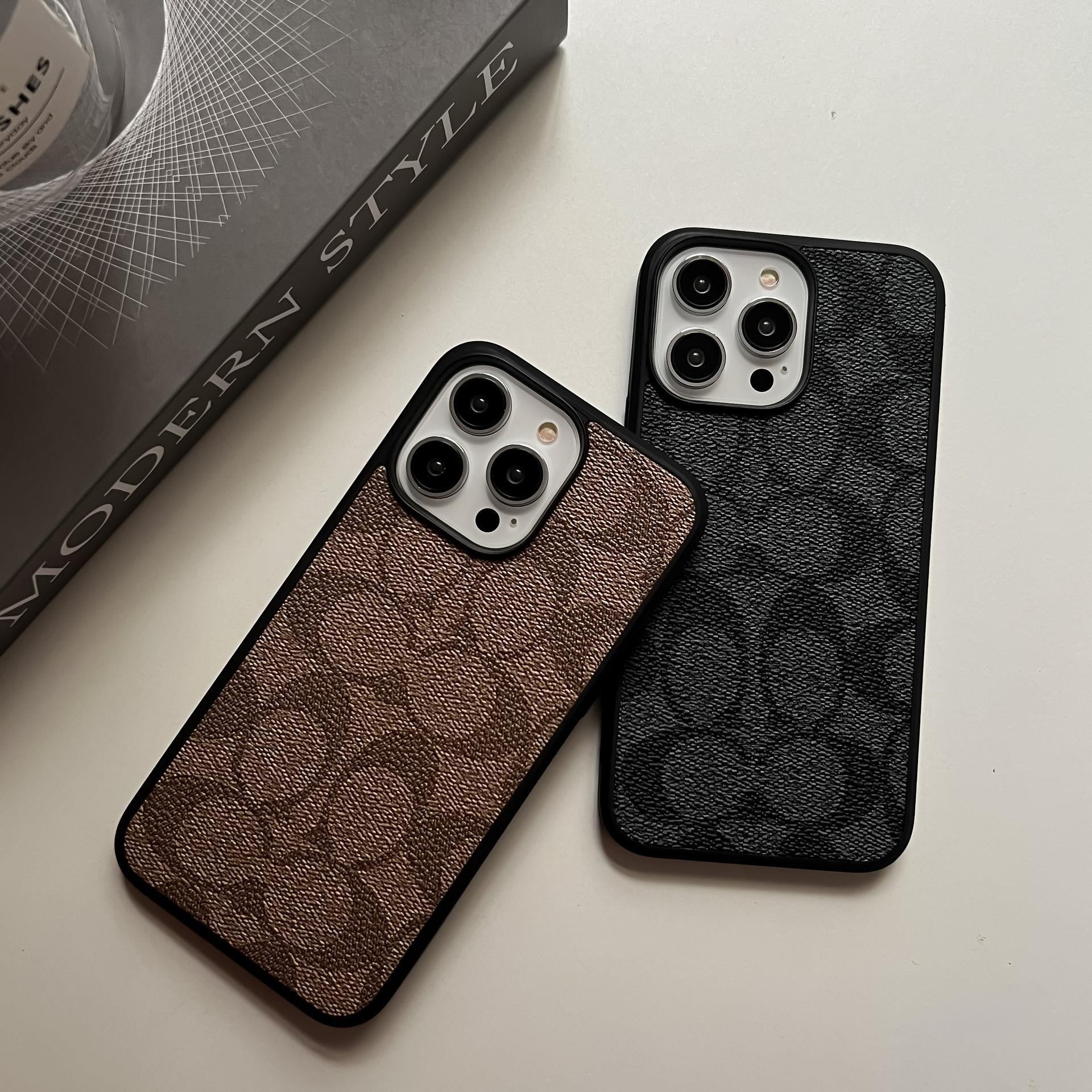 Lattice Canvas Case