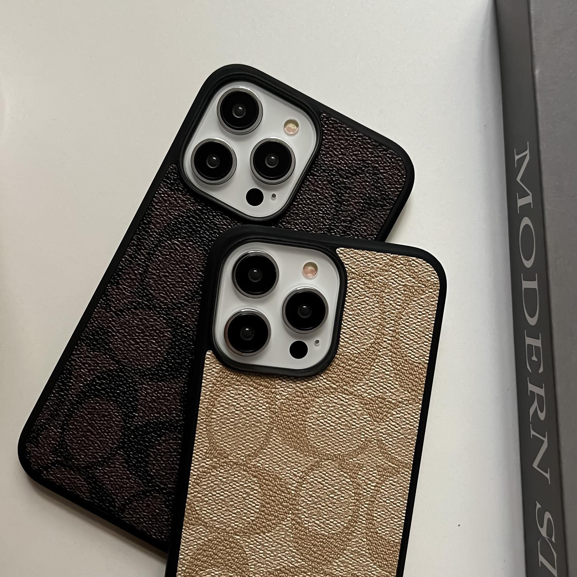 Lattice Canvas Case