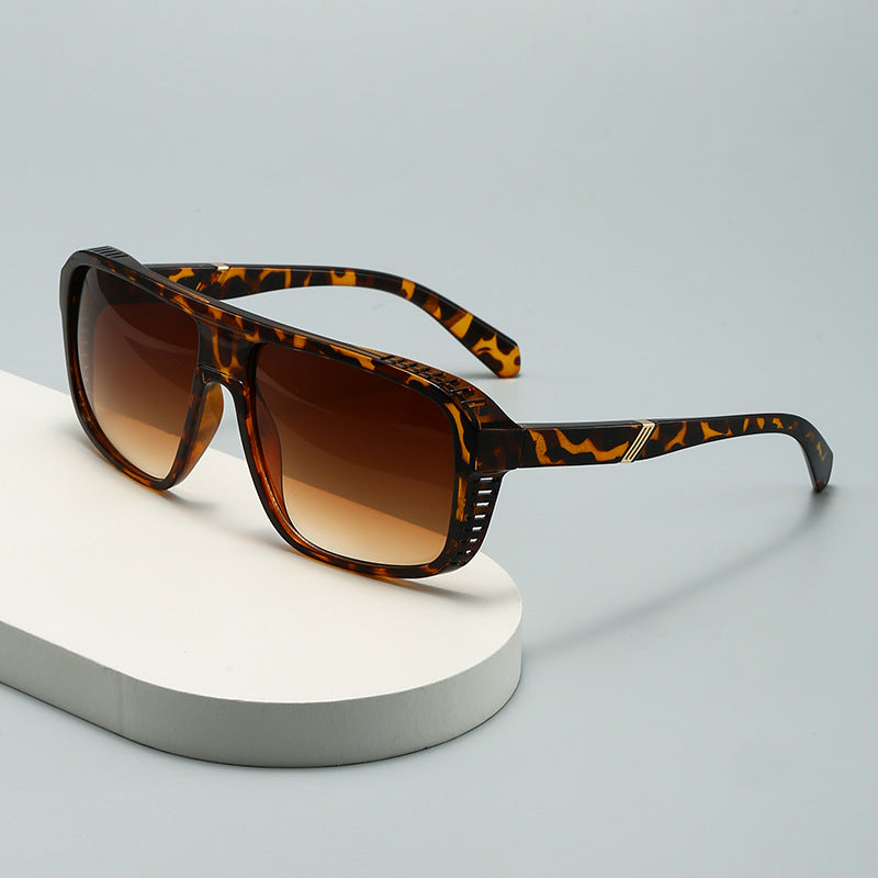 Ardan Blackout Frames