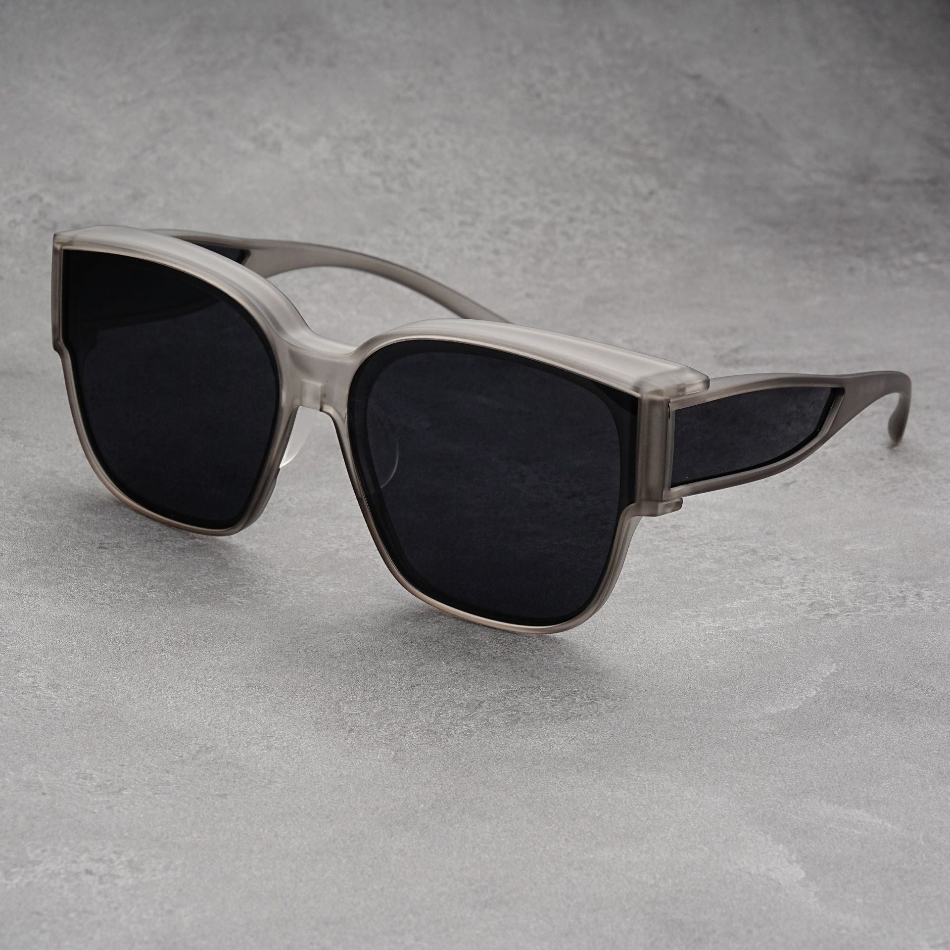 Vero Side Shield Sunglasses