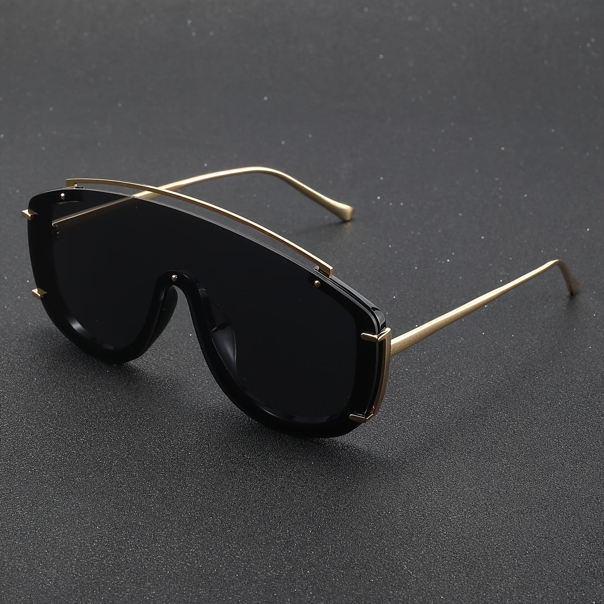 Alora Bold Sunglasses